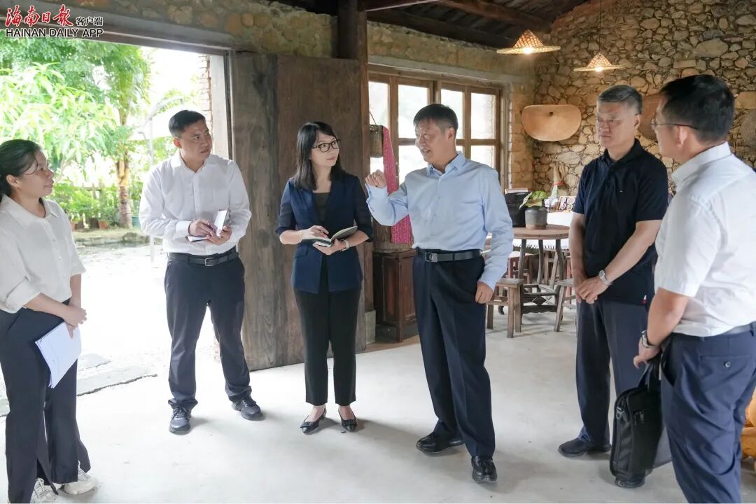 刘小明在屯昌调研经济社会发展情况时指出 强化以商招商与产业链精准招商 走特色化集聚化融合化产业发展道路